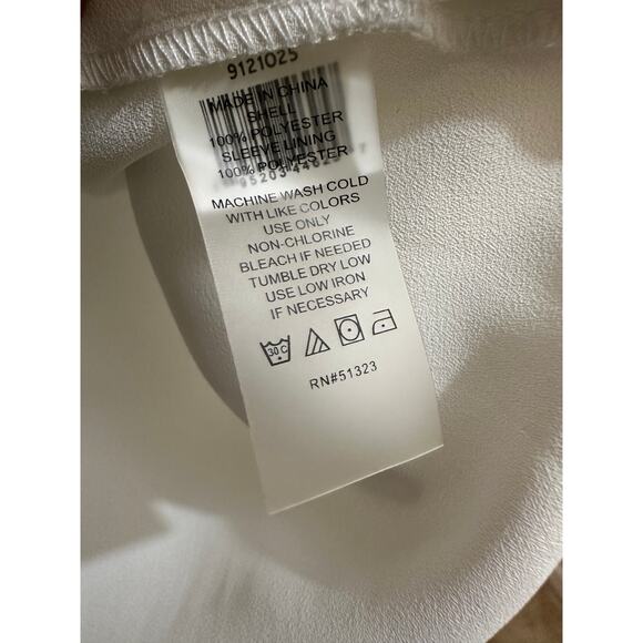 Vince Camuto Delicately Sheer White Blouse Medium - Picture 4 of 5